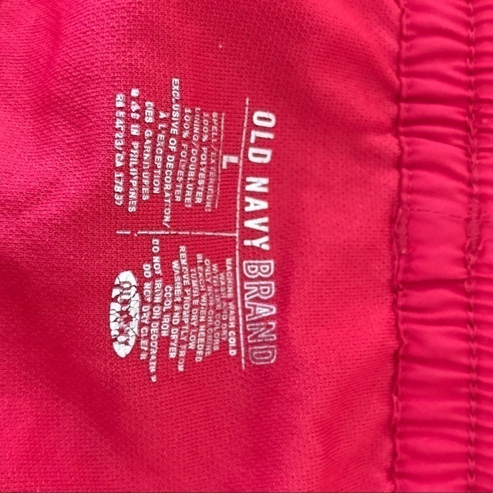 Old Navy Raspberry Lined Athletic Shorts Workout - Picture 4 of 4